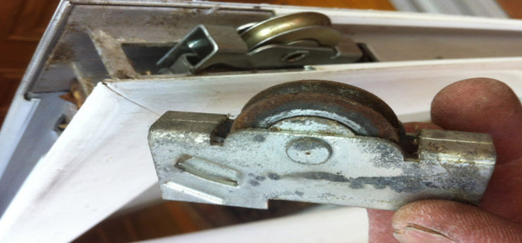 screen door roller repair in University Park